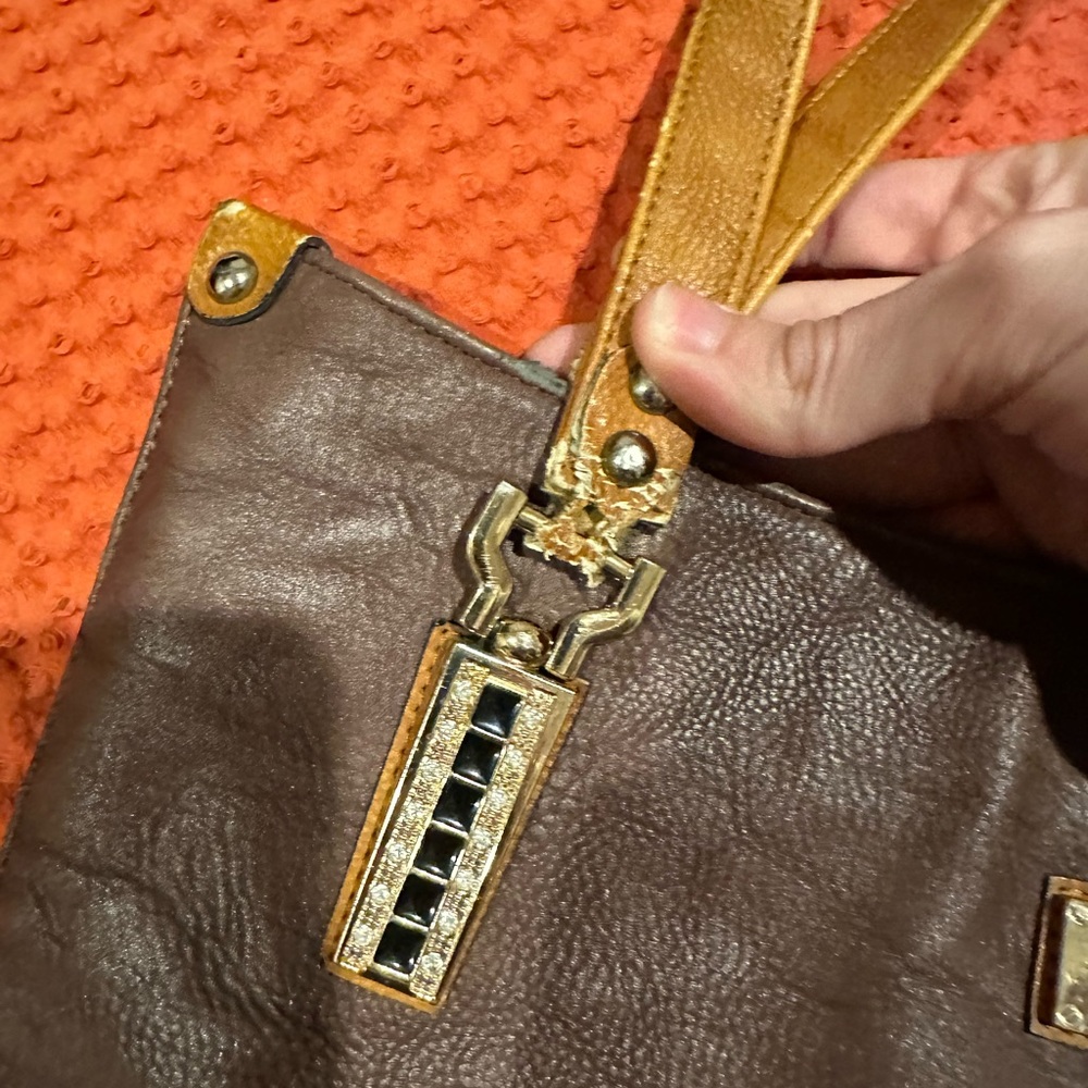 Large Purse - image 5